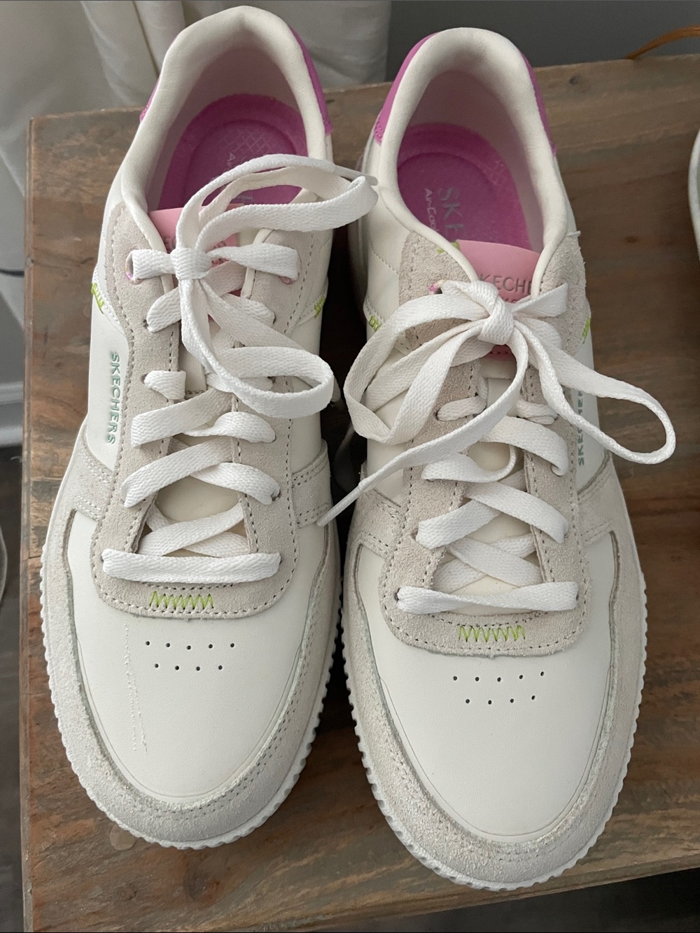 Skechers Women's Cream and Pink Lace-Up Sneakers New